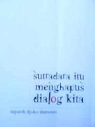 Sutradara Itu Menghapus Dialog Kita book cover