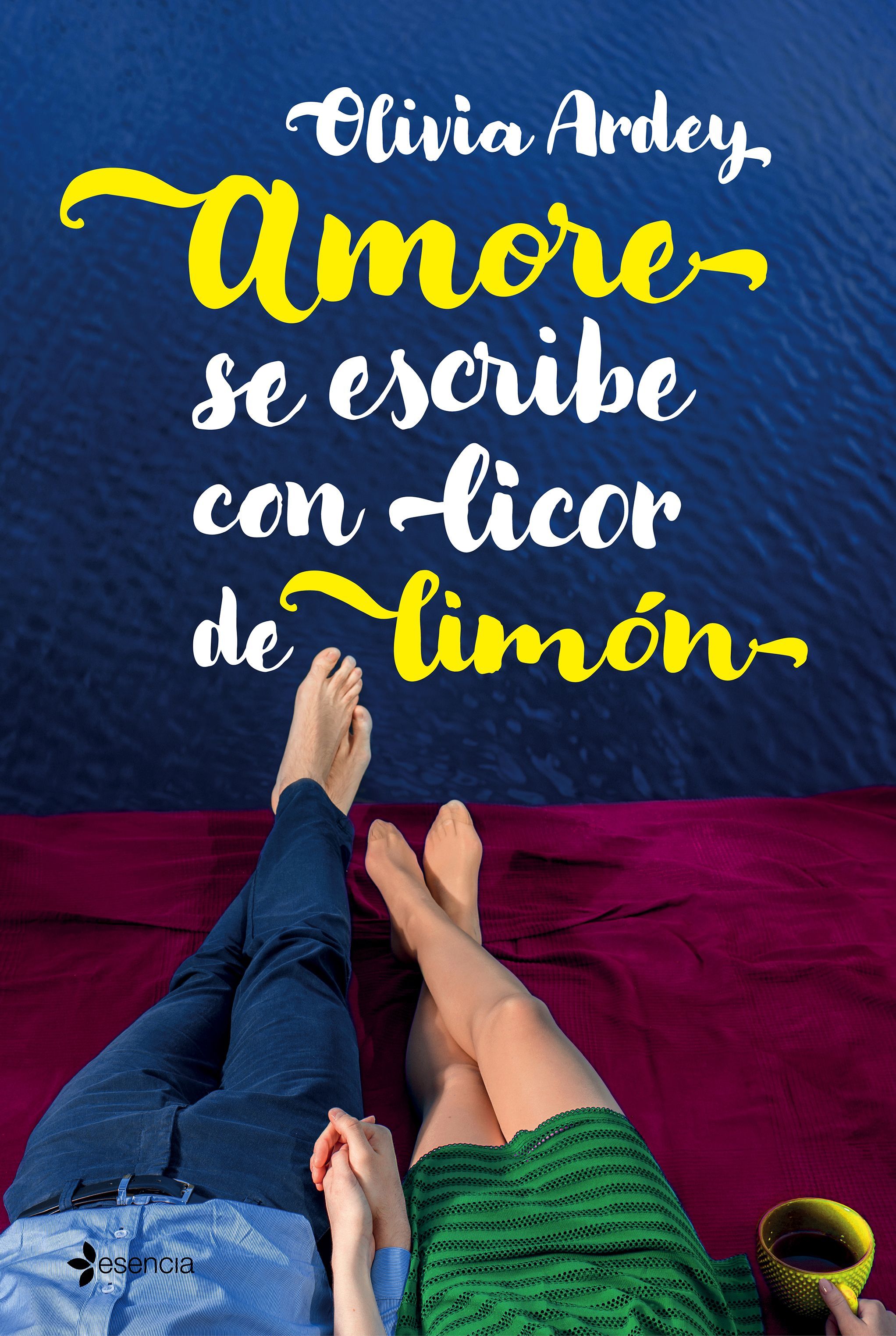 Amore se escribe con licor de limón book cover