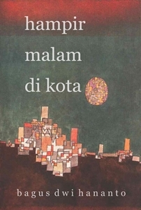 Hampir Malam di Kota book cover