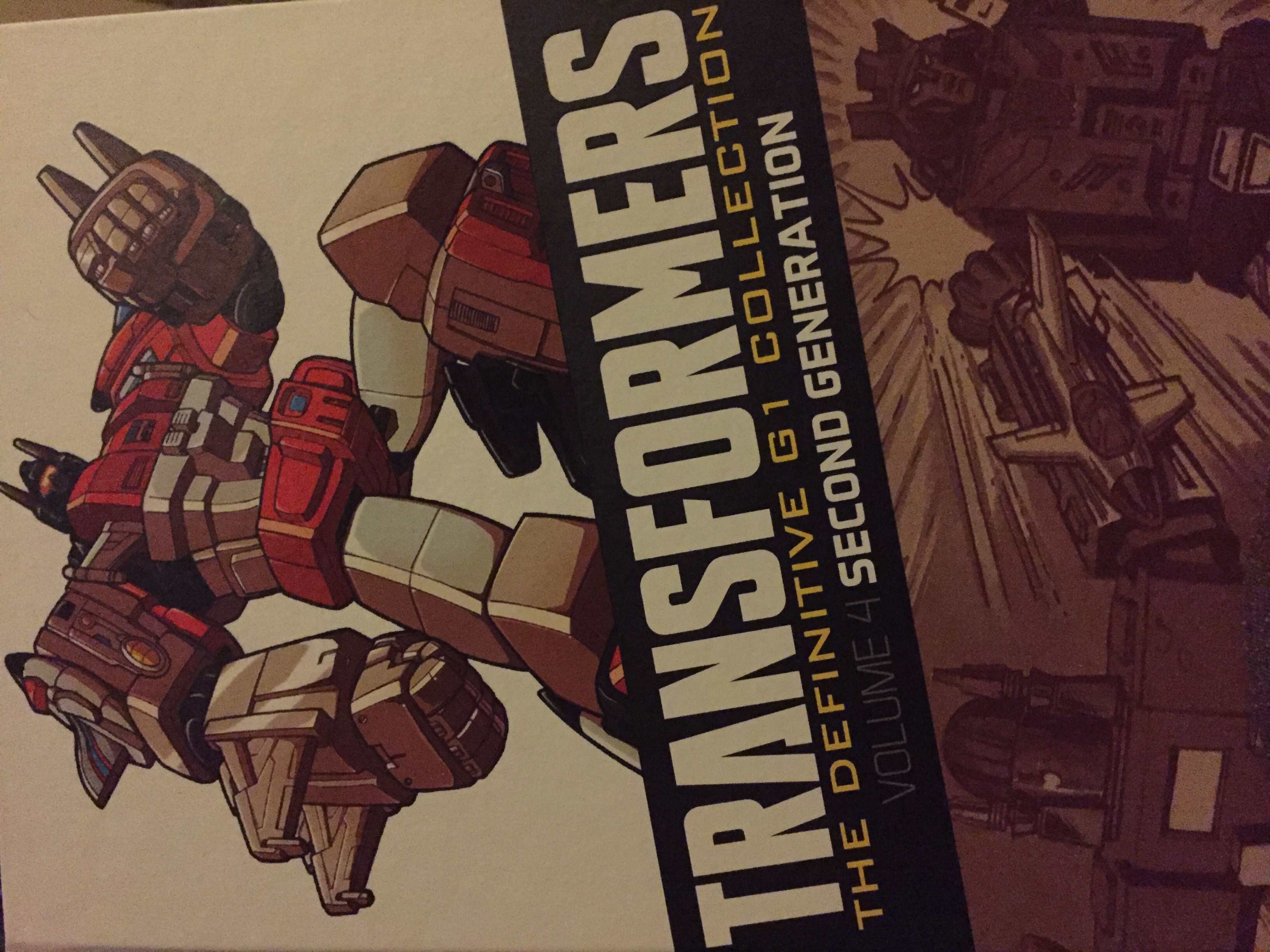 Transformers The Definitive G1 book cover 3
