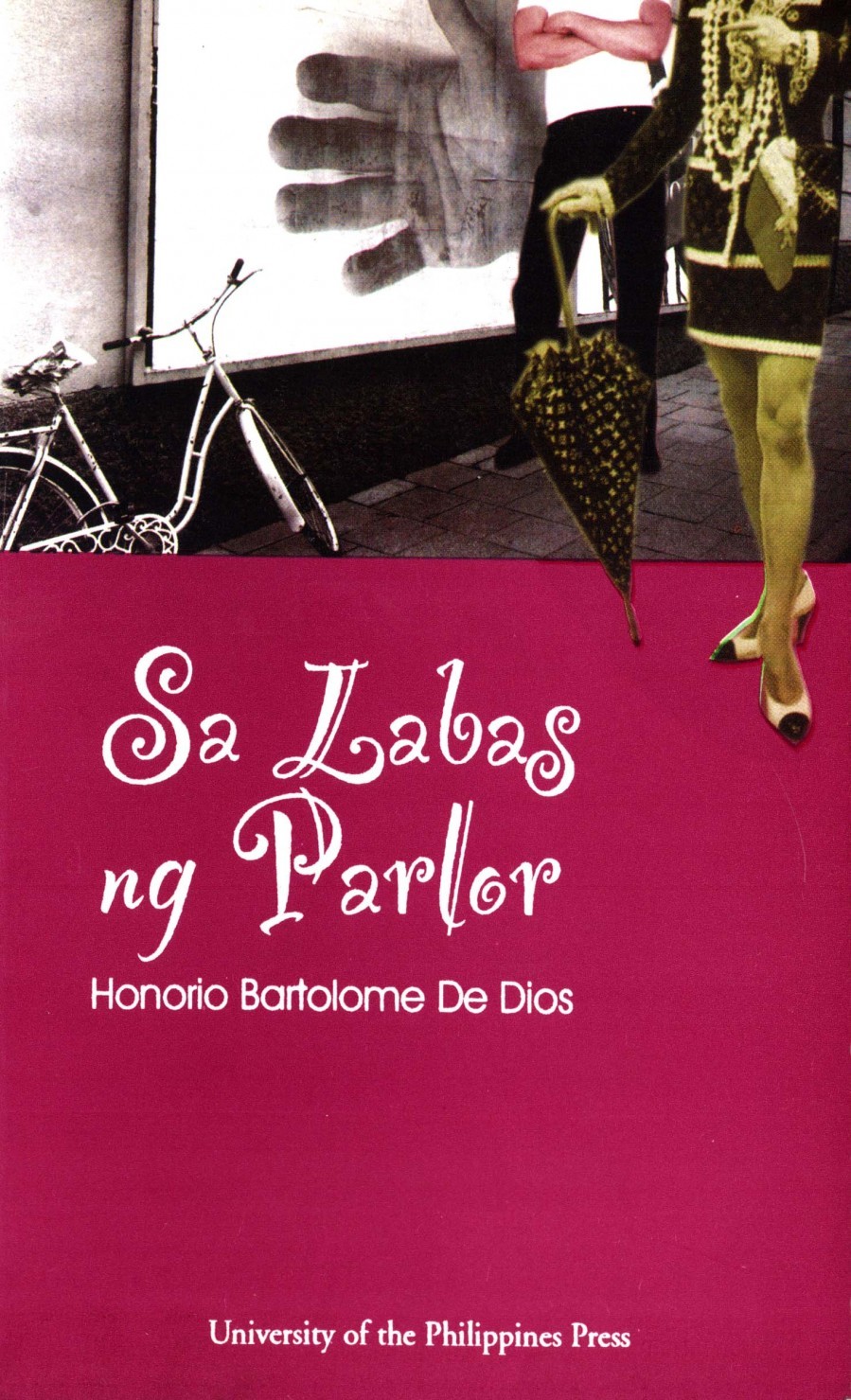 Sa labas ng parlor