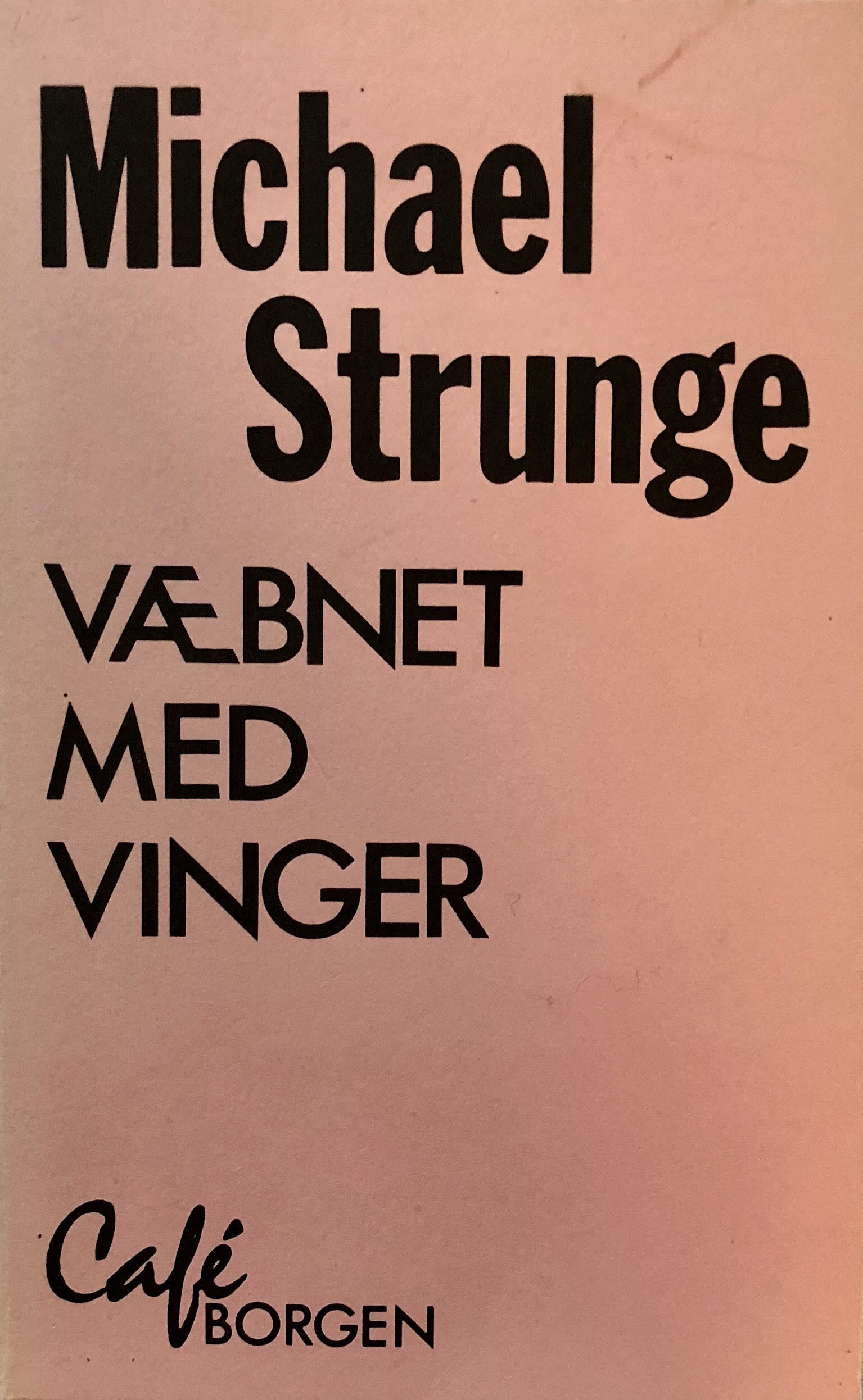 Væbnet med vinger book cover