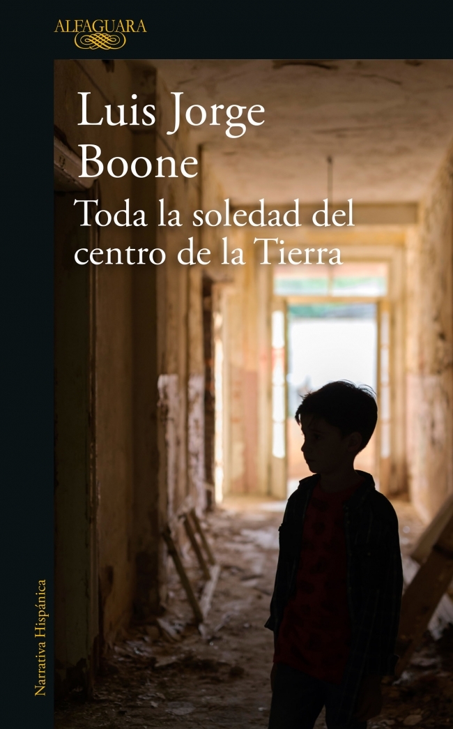 Toda la soledad del centro de la Tierra book cover