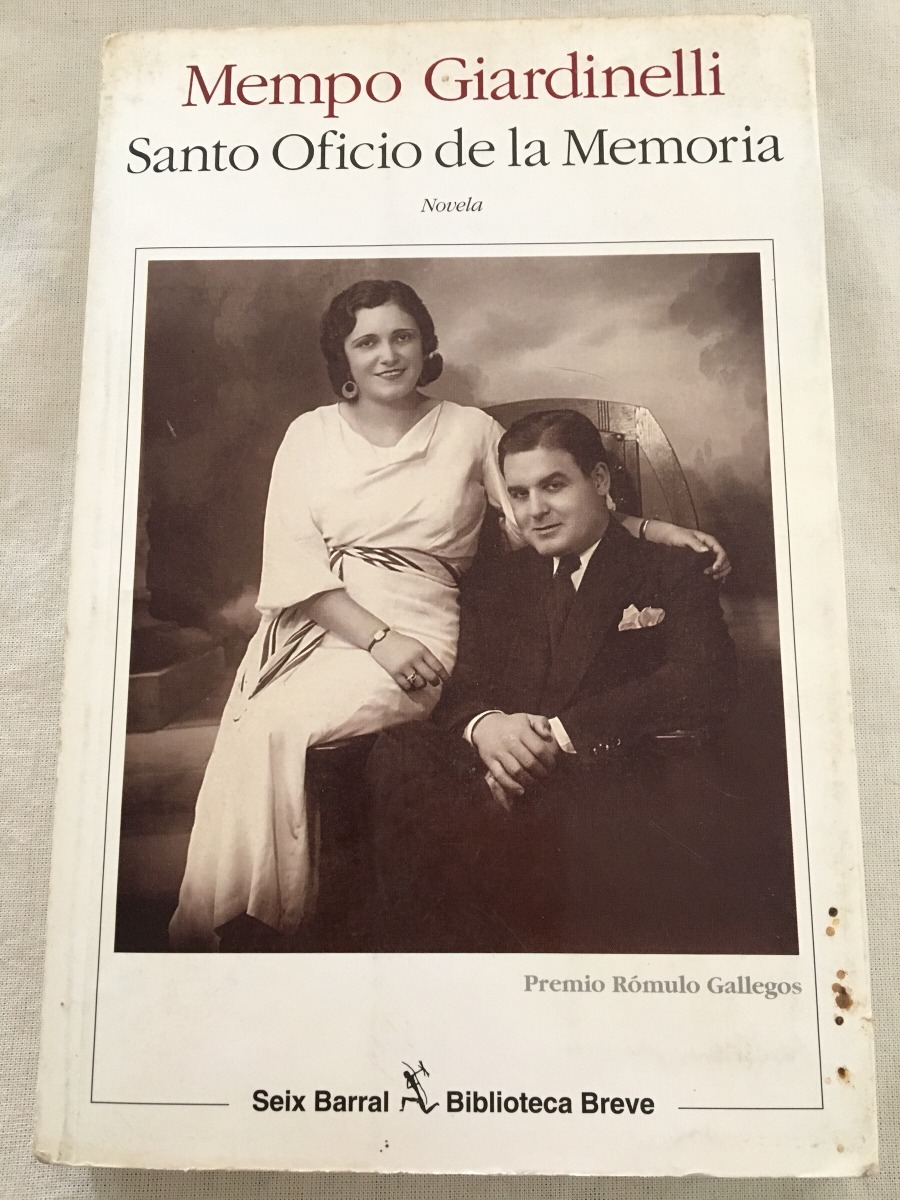 Santo oficio de la memoria book cover