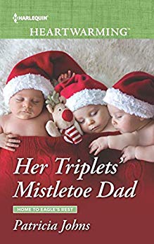 Her Triplets' Mistletoe Dad book cover