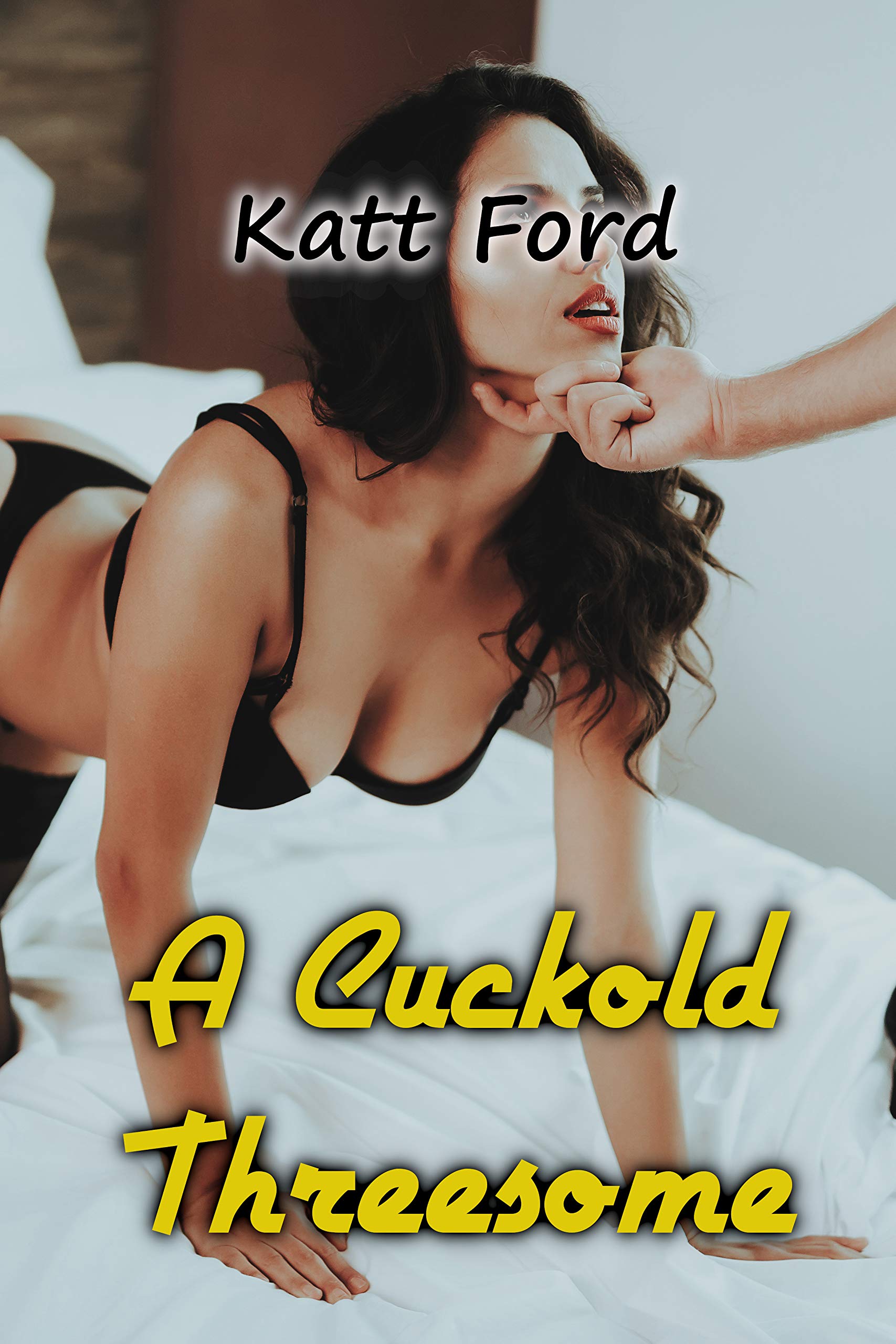 A Cuckold Threesome (House Husband Book