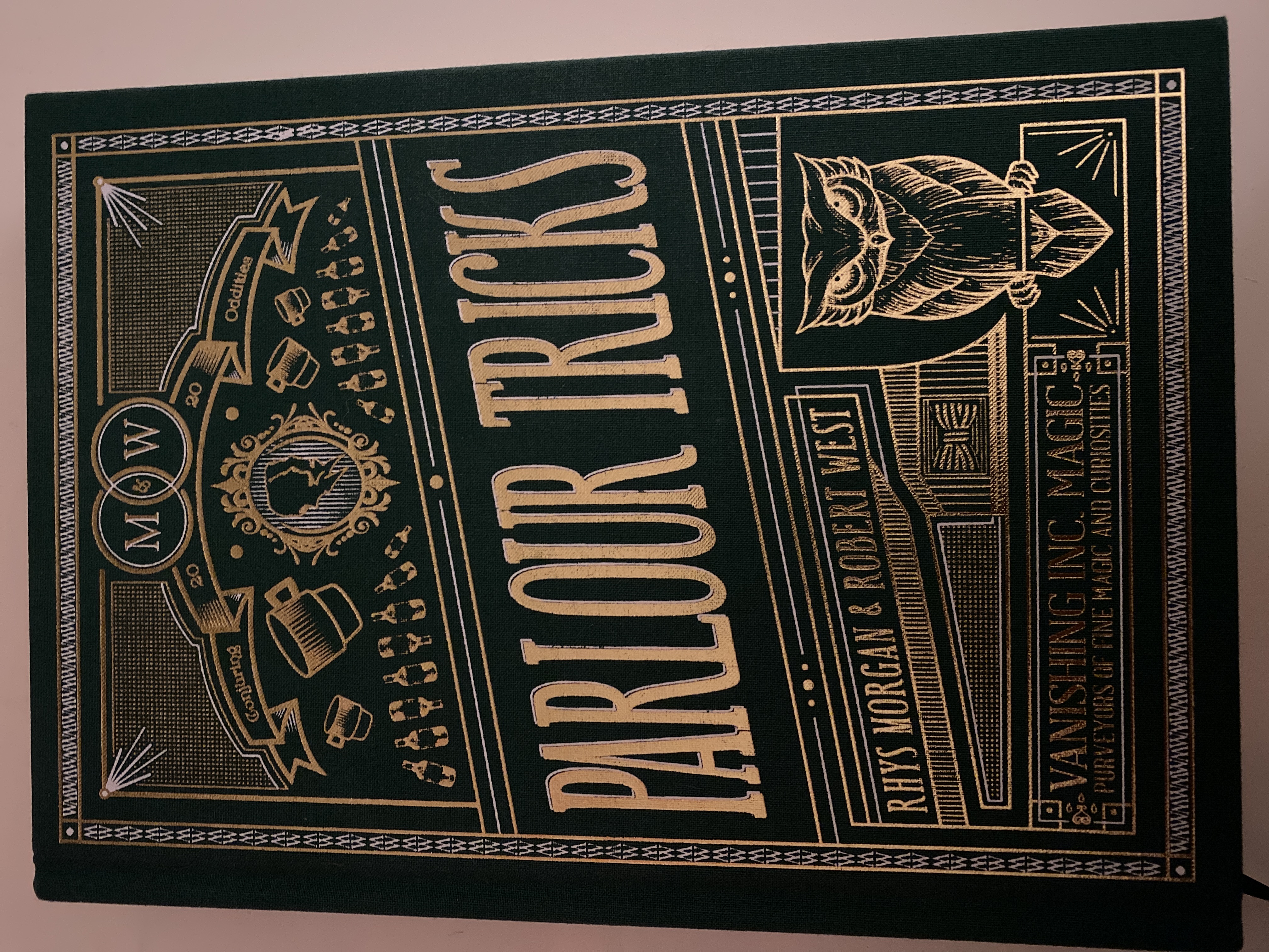 洋書 PARLOR TRICKS MORGAN & WEST Parlour Tricks by Rhys Morgan | Goodreads