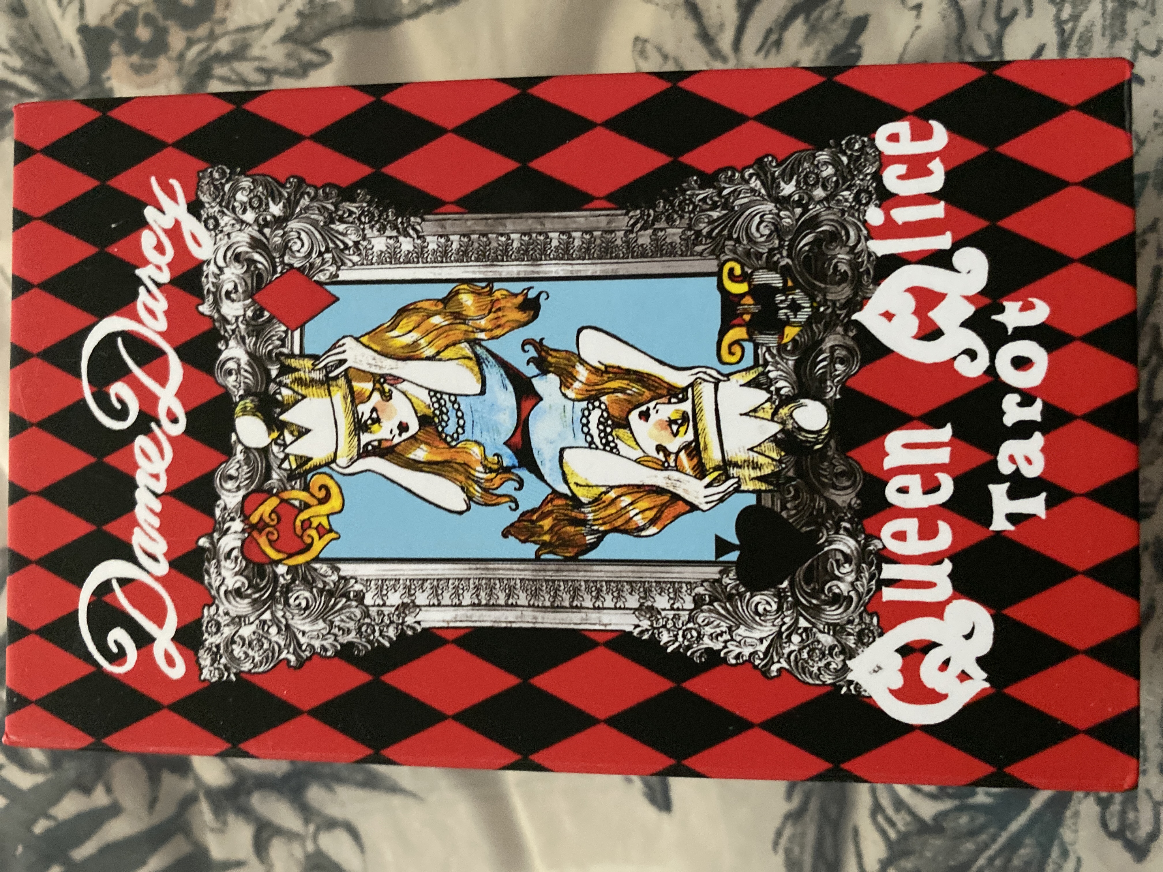 Queen Alice Tarot book cover