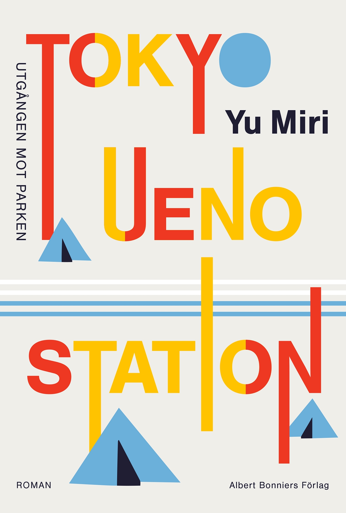 Tokyo Ueno Station: Utgången mot parken
