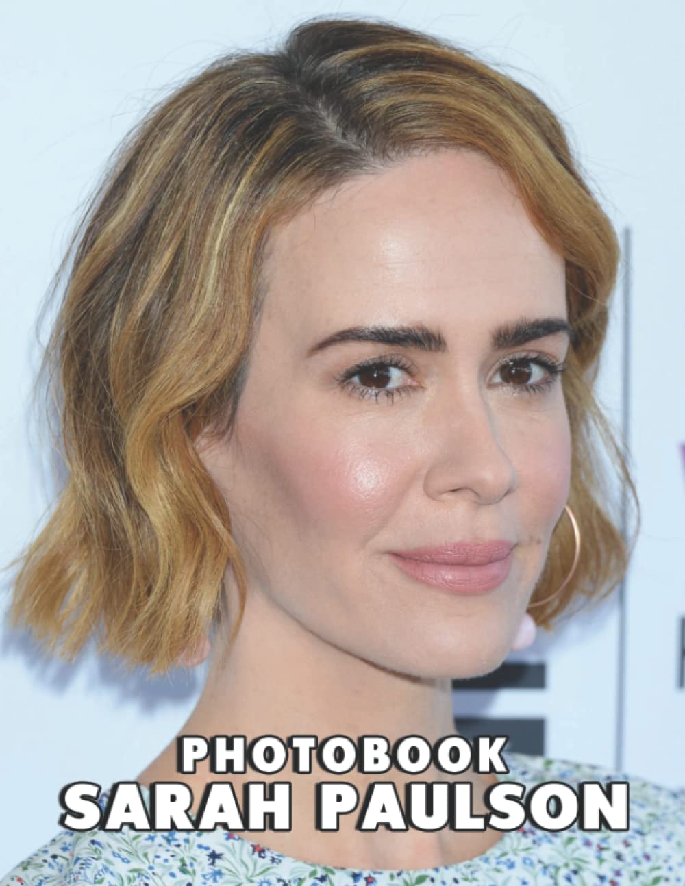 The Photo Of sarah paulson Compelling Photo Of sarah paulson As A