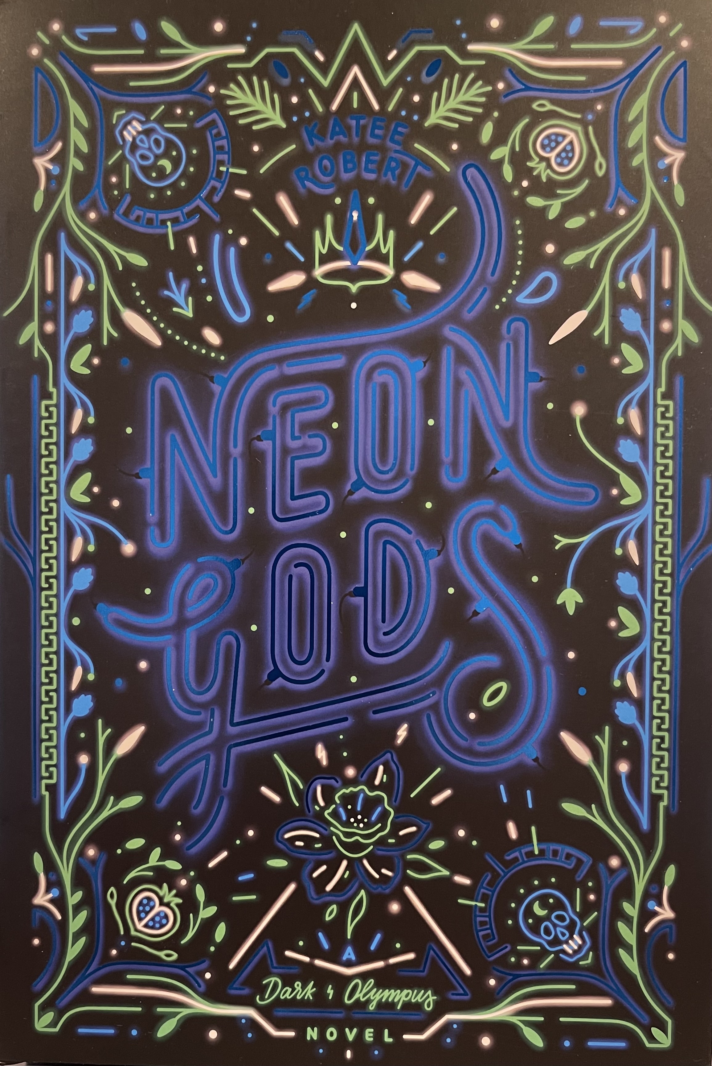 Neon Gods (Dark Olympus, #1)
