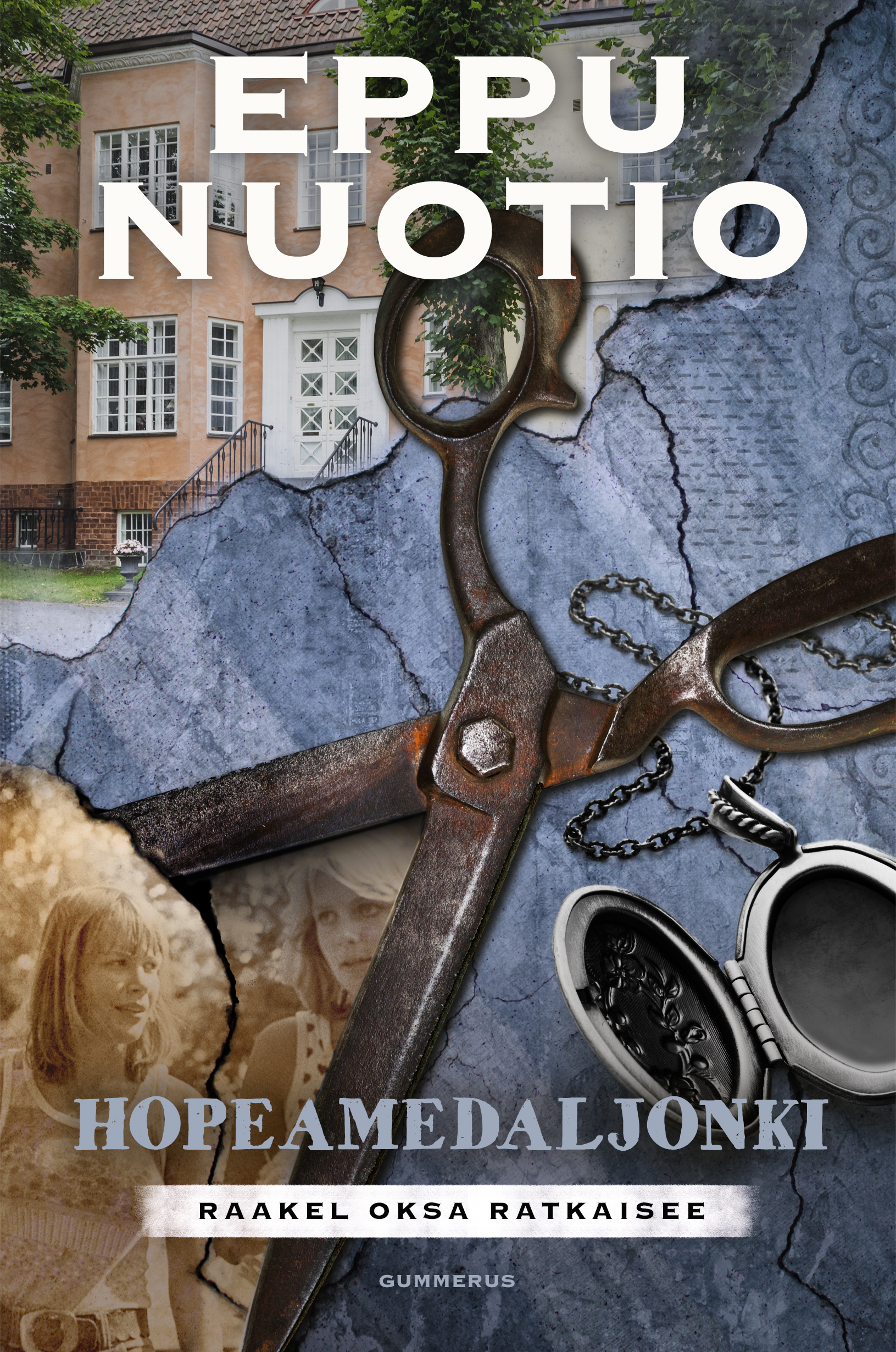 Hopeamedaljonki book cover
