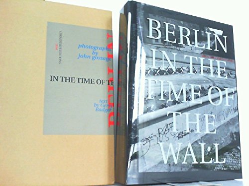 PUTTING BACK THE WALL Berlin 洋書（Tear Down This Wall” At