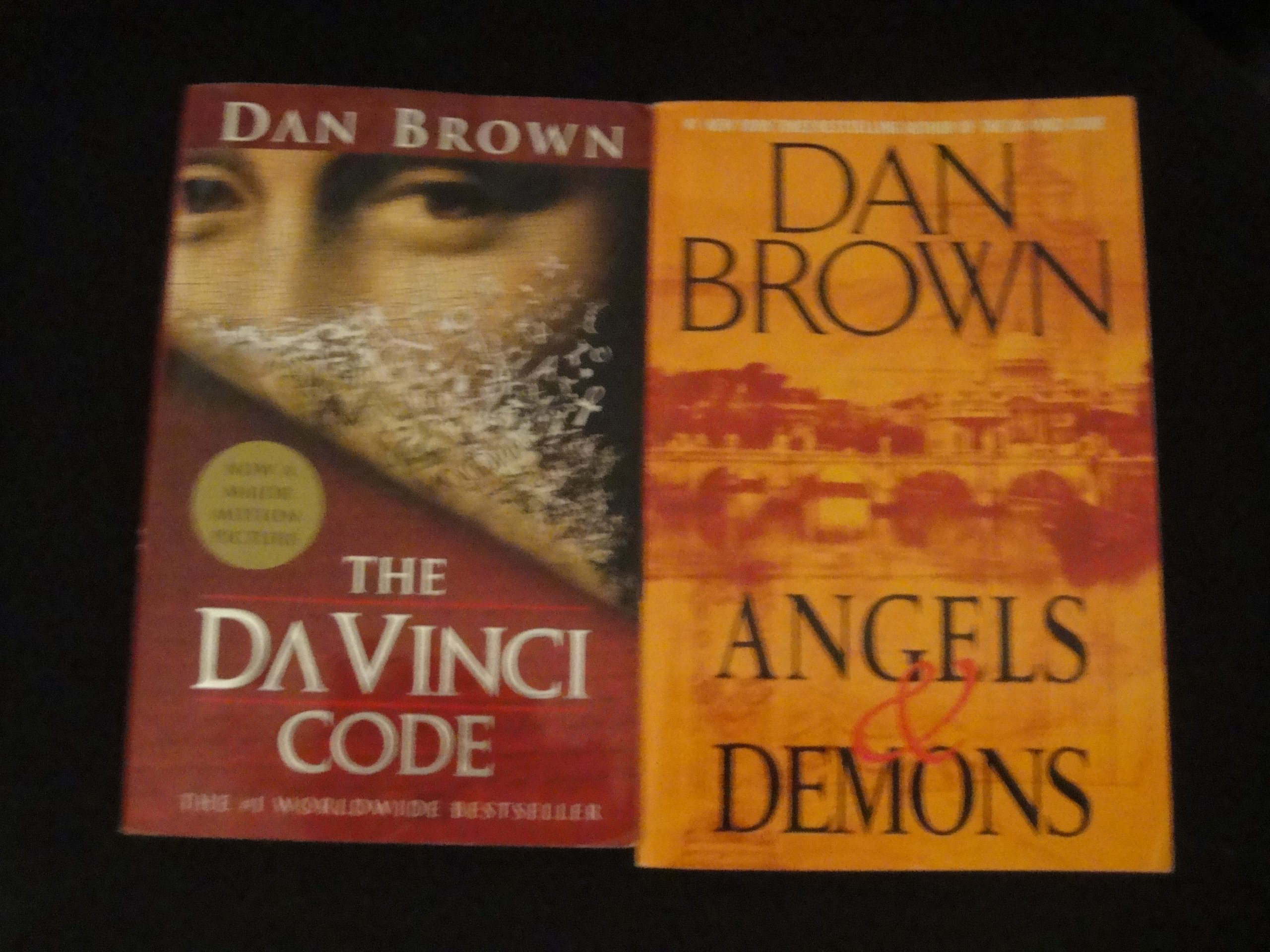Dan Brown 2 Books Collection The DaVinci Code+Angels & Demons by Dan