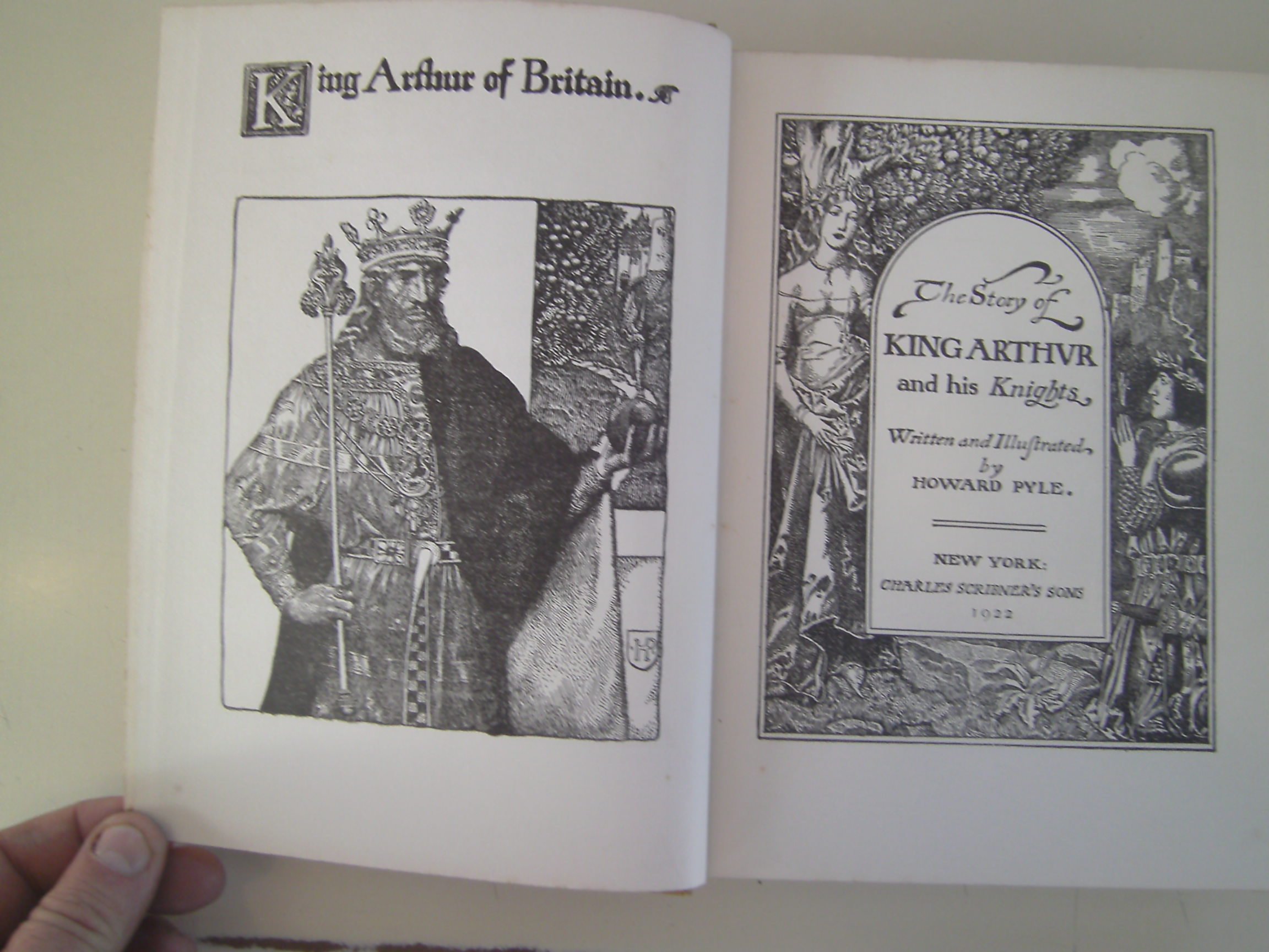The Story of King ARTHVR and his KNIGHTS by Howard Pyle | Goodreads