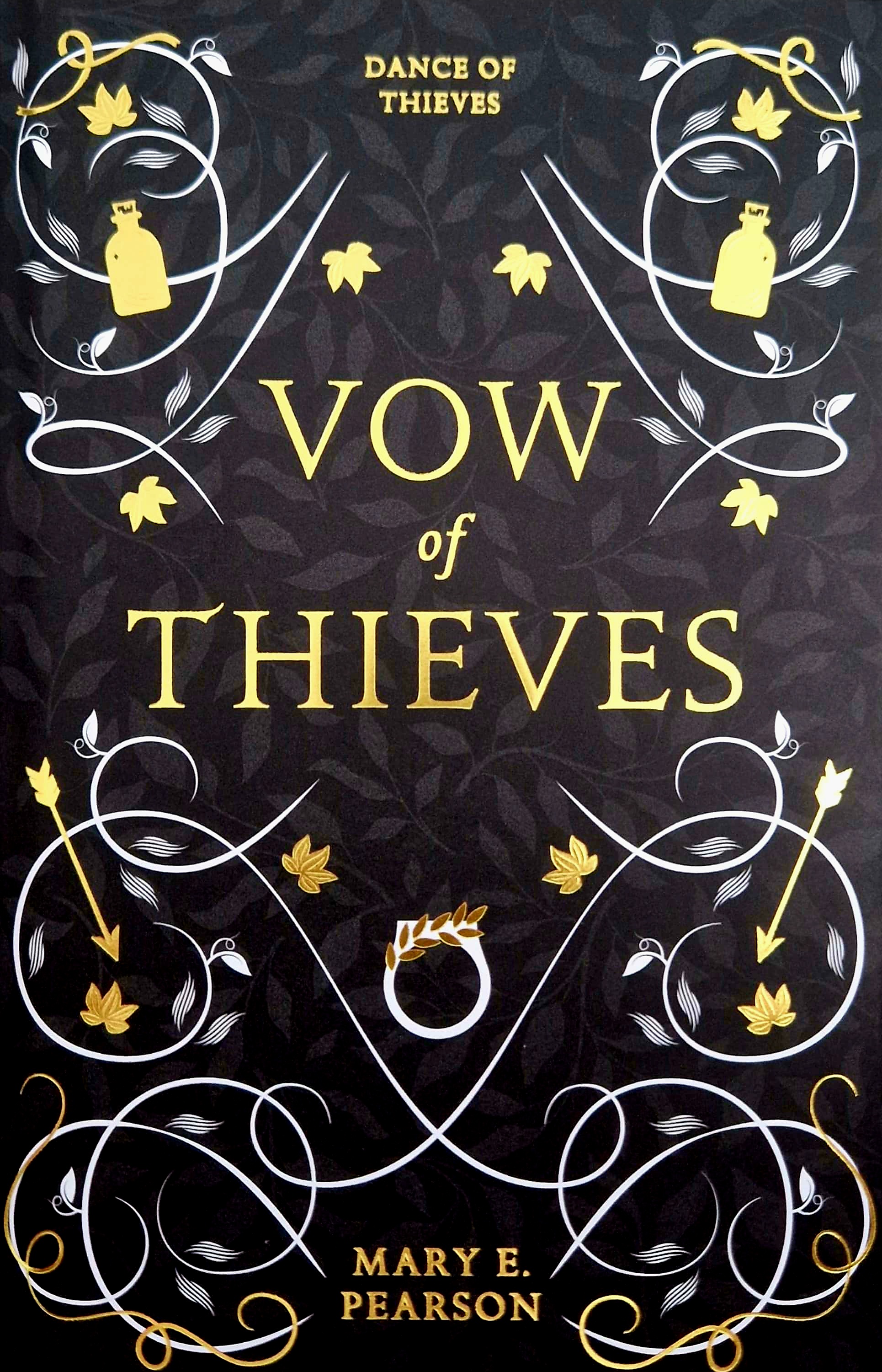 Vow of Thieves (Dance of Thieves, #2)
