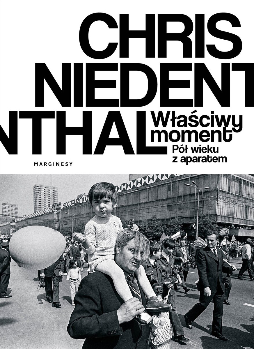 Właściwy moment. Pół wieku z aparatem