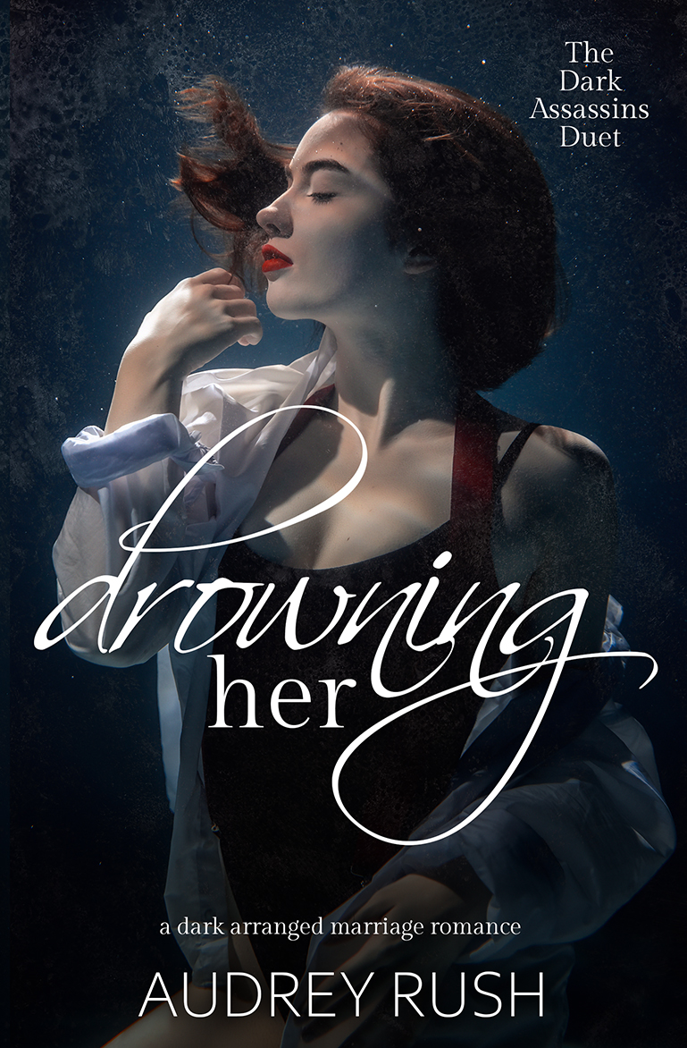 Drowning Her book cover