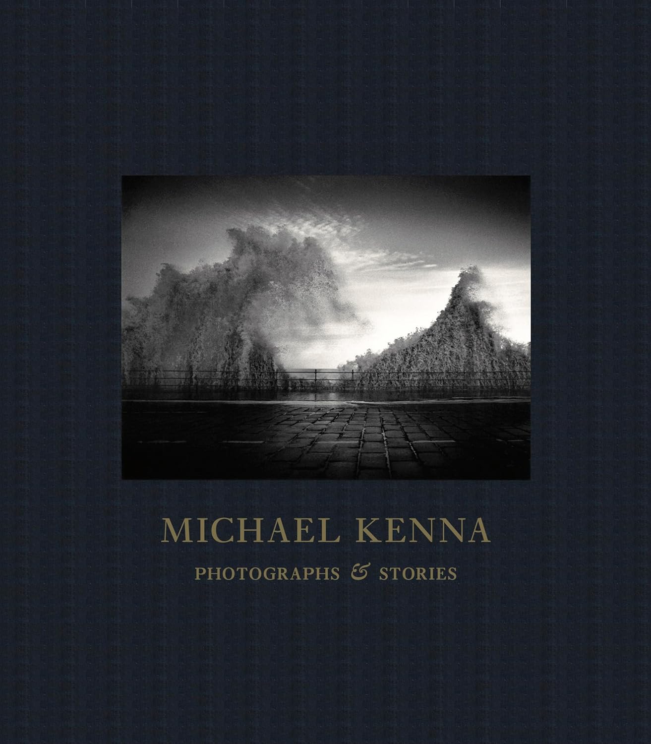 ⭐︎希少絶版本⭐︎ Easter  Michael Kenna buy Easter Island signed by Michael Kenna online – Setanta Books
