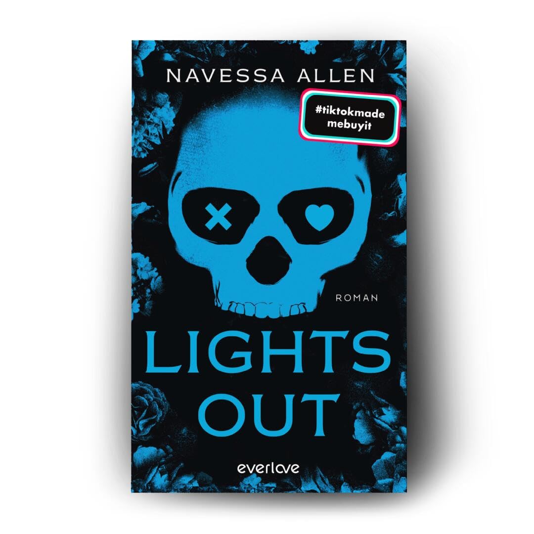 Lights Out (Into Darkness, #1)