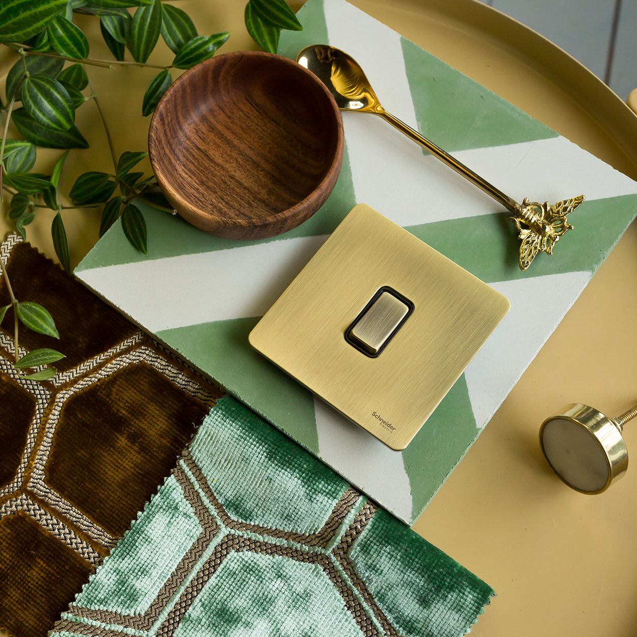 Amazon.co.uk Schneider Electric