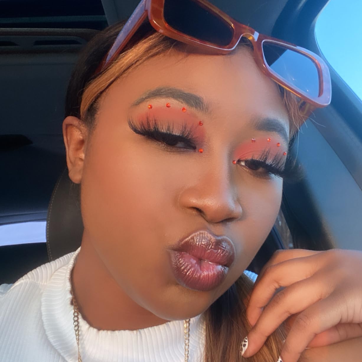 Alexxus MUA's Amazon Page