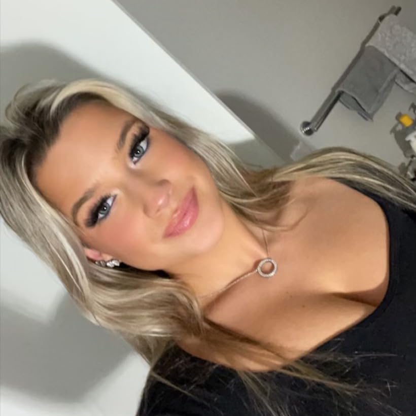 Bella Mischenko's Amazon Page