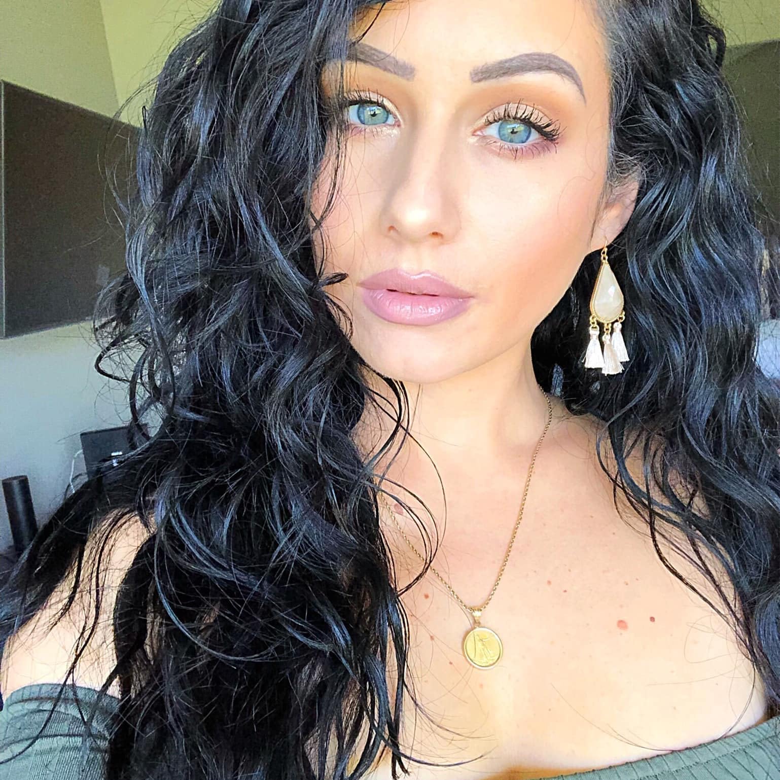Alliebabyxx: The Influencer'S Untold Struggle - gm196jq