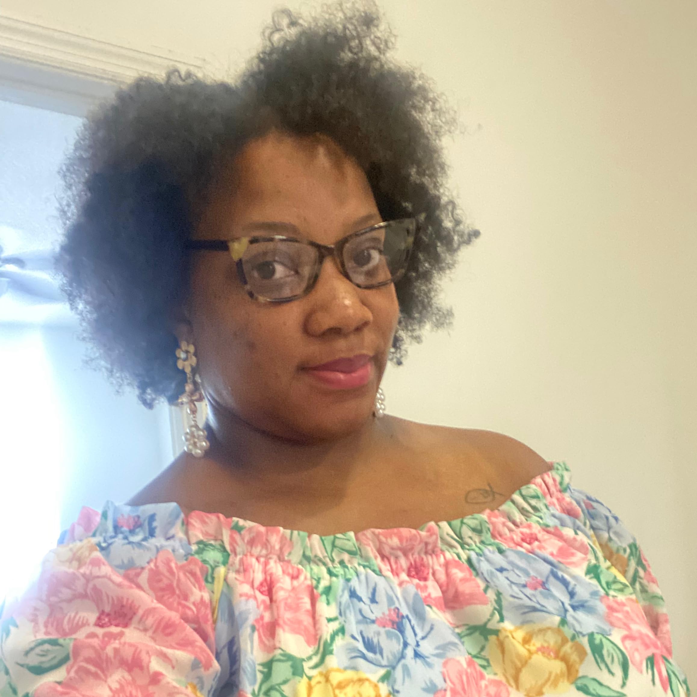 Veronica Jackson's Amazon Page