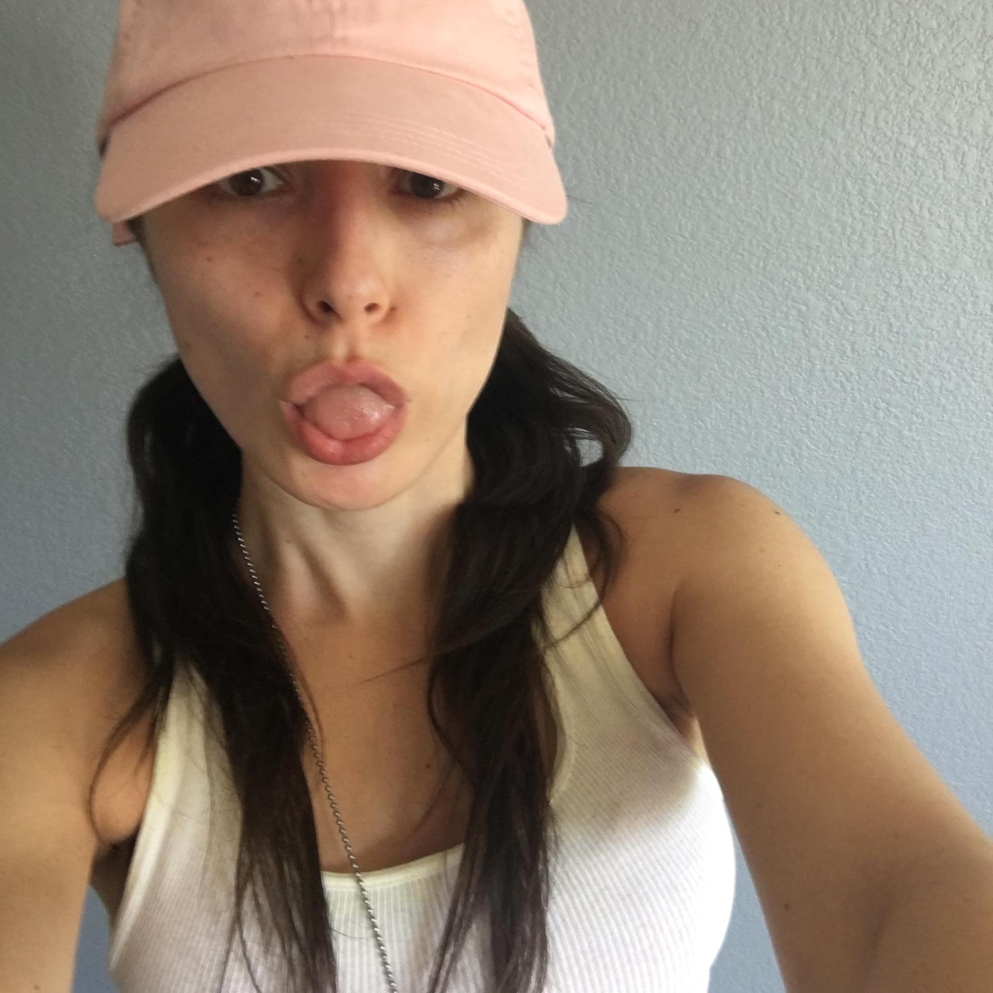 vanessa.jay's Amazon Page