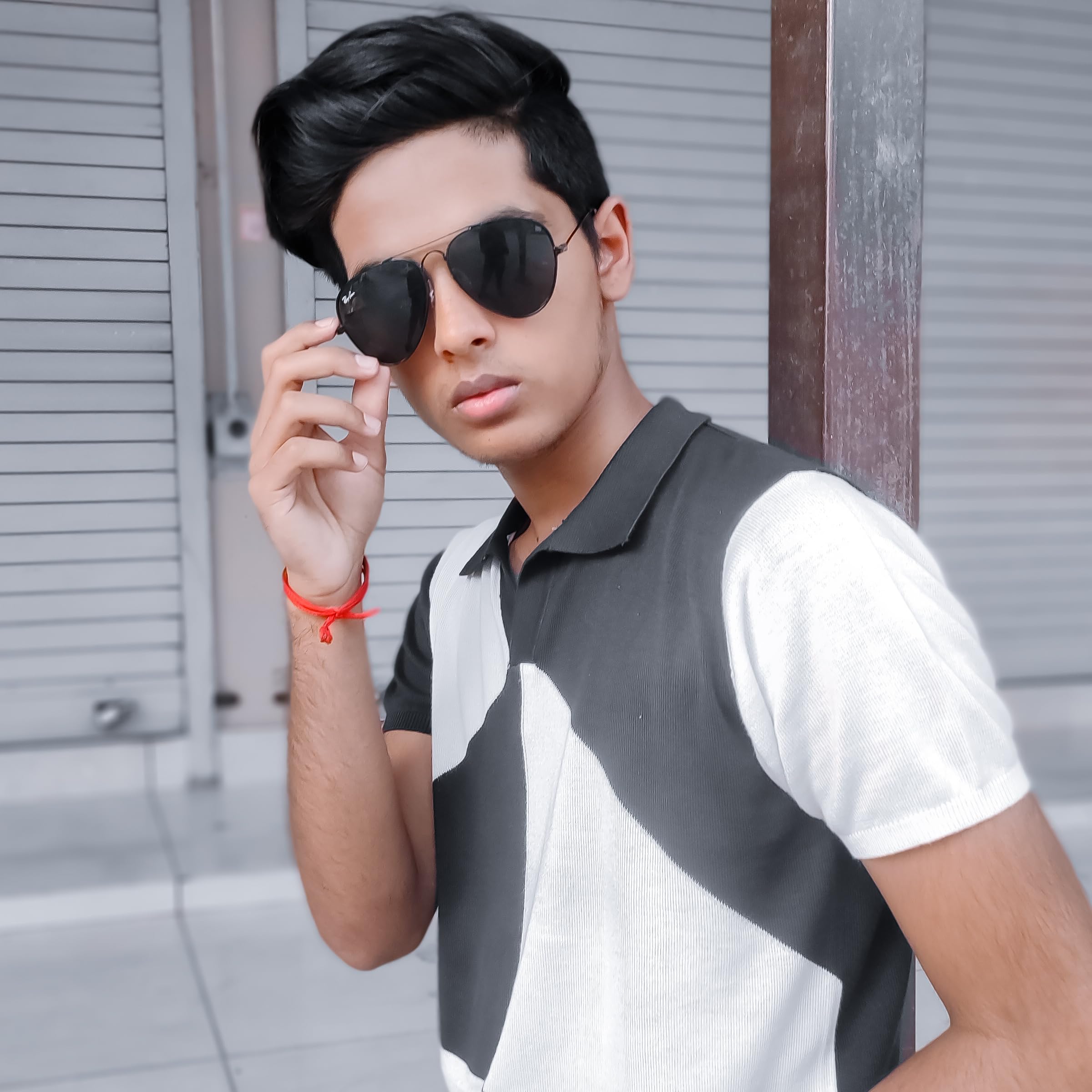 Dhruv's storefront's Amazon Page