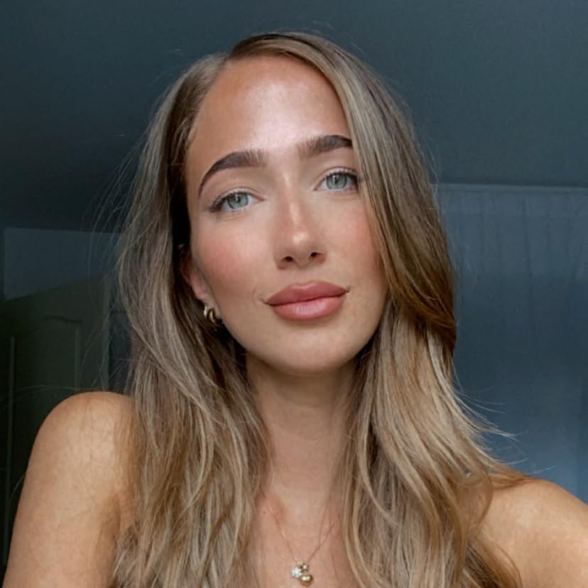 Amazon Essentials's Amazon Page