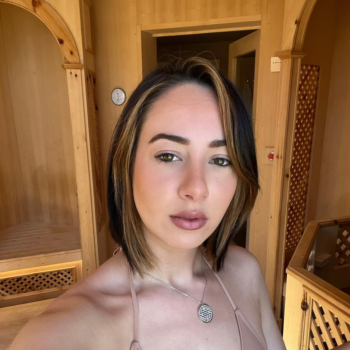 marrrquesssa-s-amazon-page