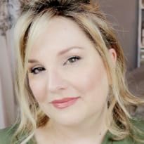 Jill Lynn Beauty Therapy's Amazon Page