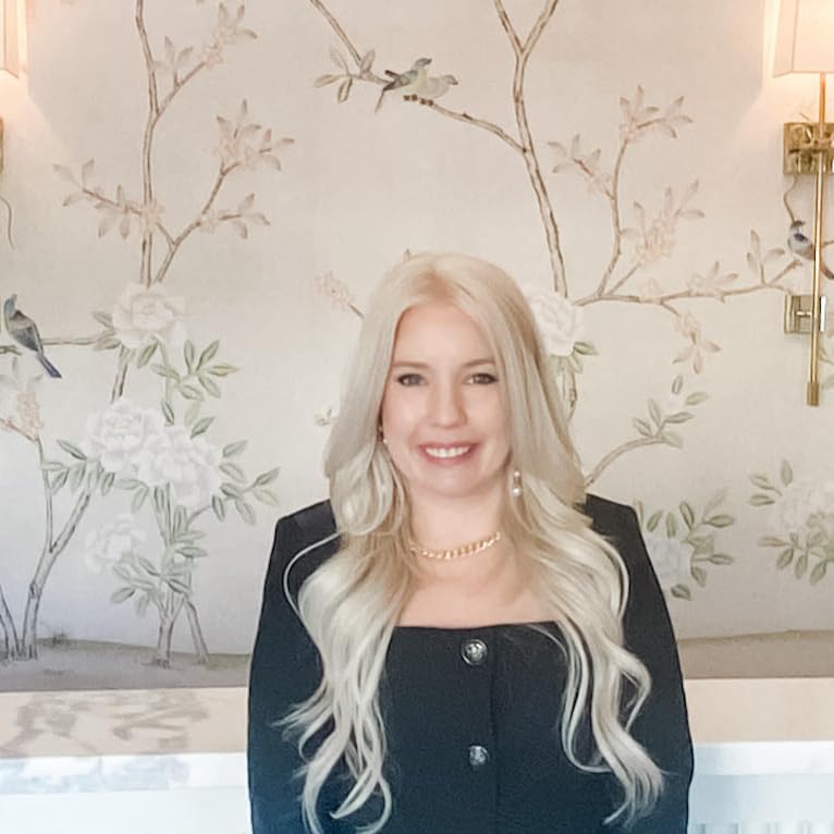 Laurie Baynard's Amazon Page