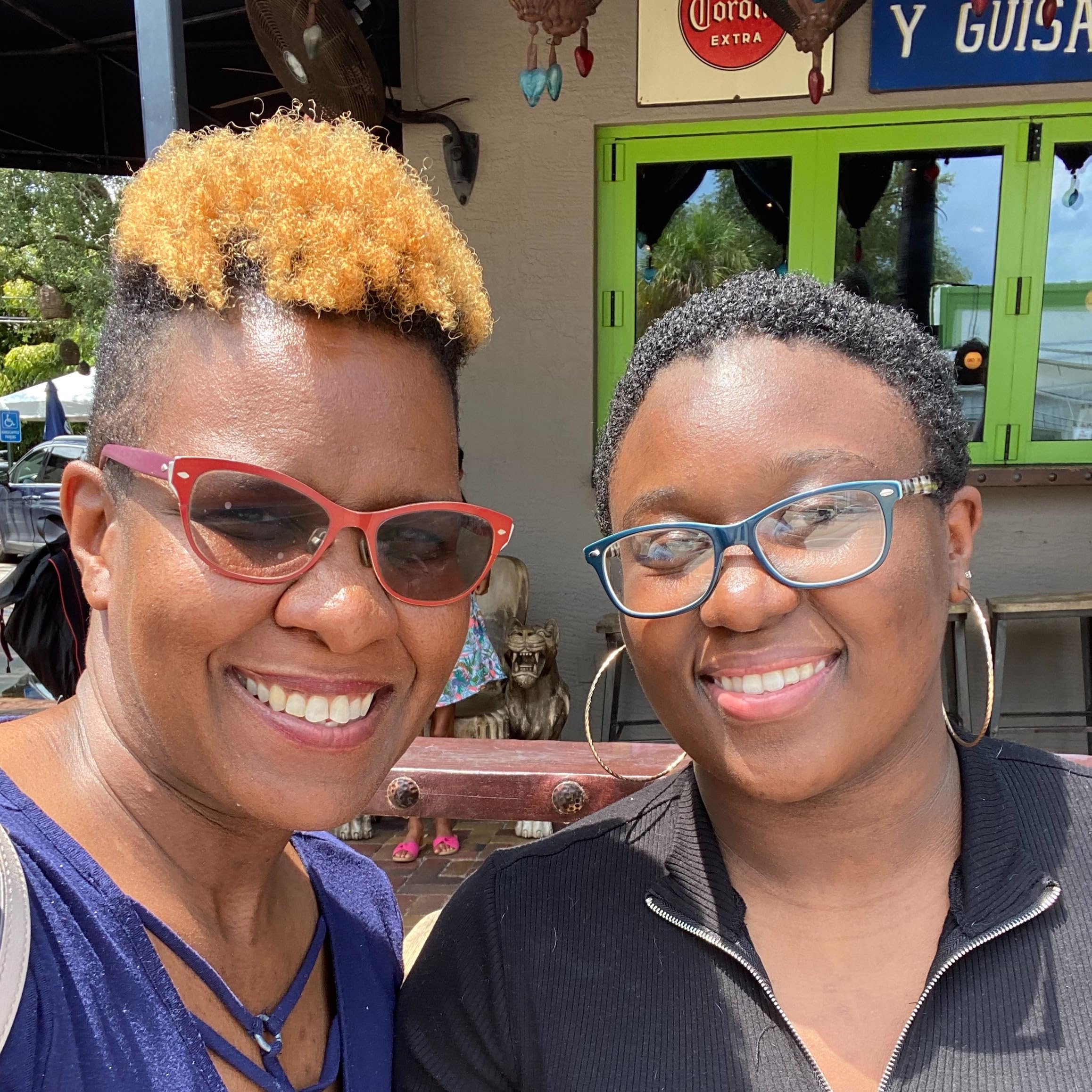 Team Bynes's Amazon Page