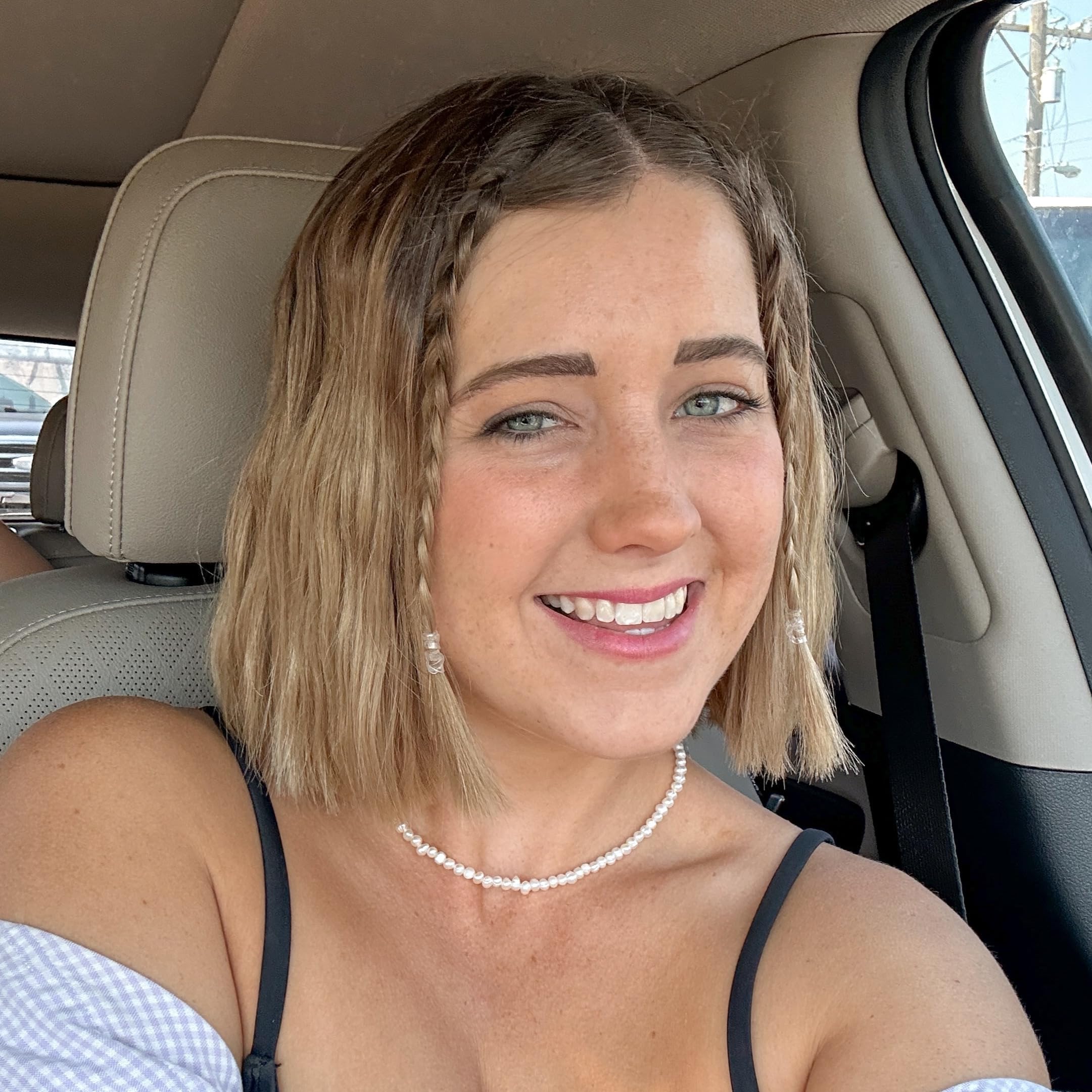 Mary Noelle Conner's Amazon Page