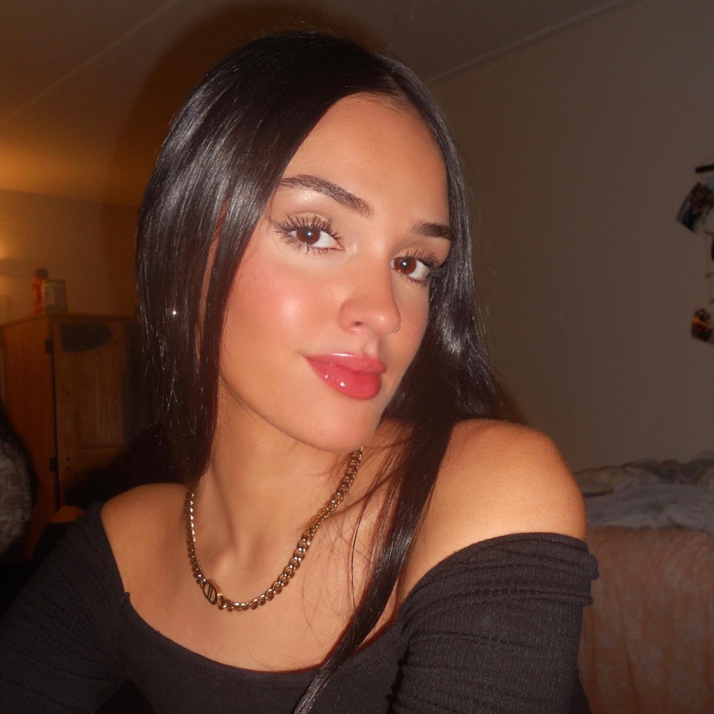 sofia alvarez's Amazon Page