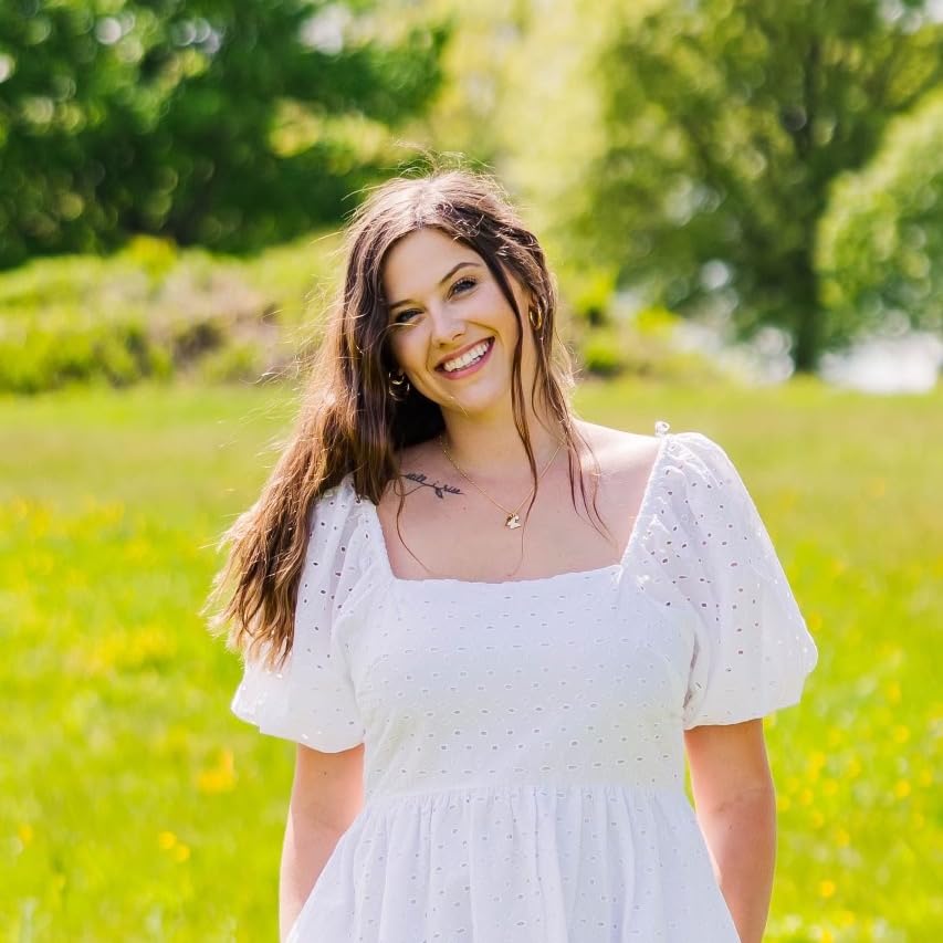 Taysia Eckinger's Amazon Page