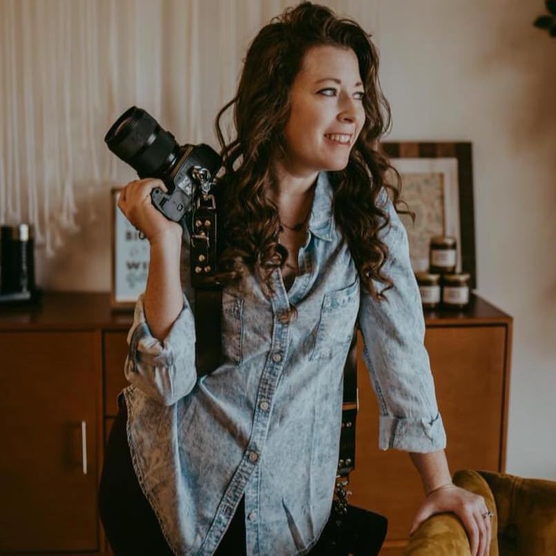 Wanderlust Exposures Sarah Vorva's Amazon Page