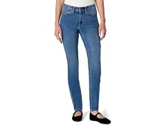 Amazon Essentials Women's Mid-Rise Stretch Jeans