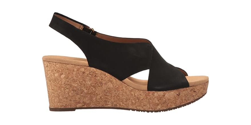 clarks ladies wedge sandals