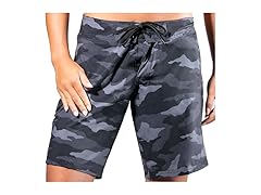 Beach Women's Camo Board Shorts (3X)