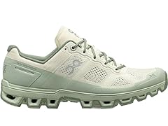 On Running Cloudventure Peak 2 Women's Shoes