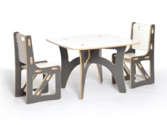 Kids Table & Chairs