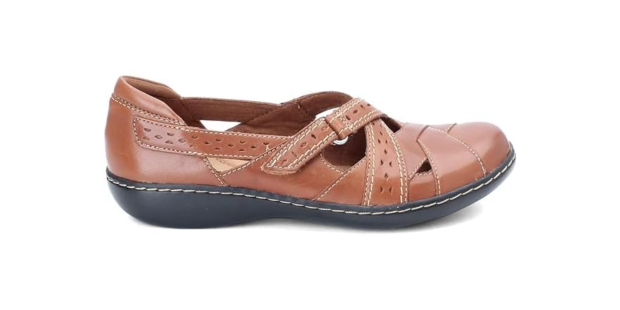 clarks ashland spin q slip on loafer