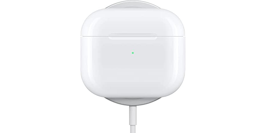 Apple AirPods (3rd Gen) Wireless Earbuds with MagSafe Charging Case ...