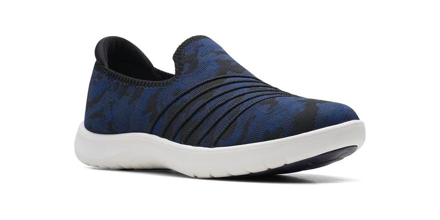 clarks cloudsteppers women's