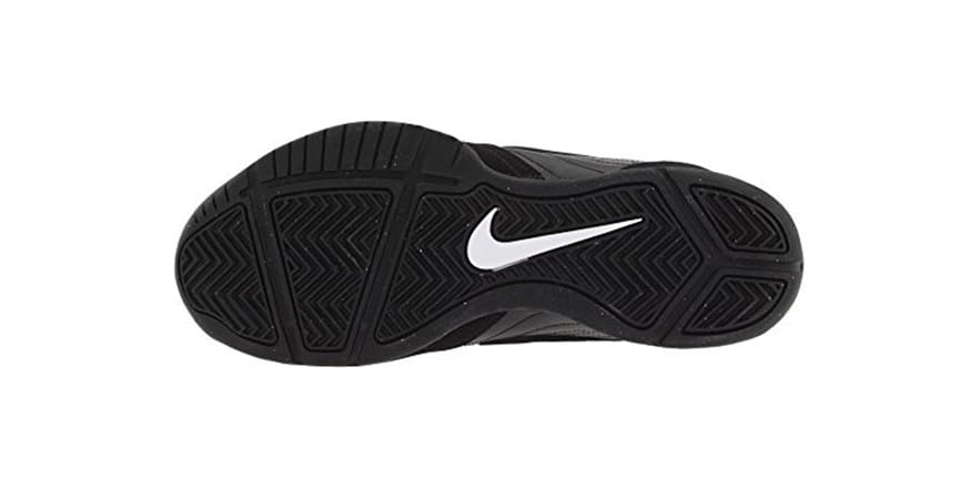 mens nike low basketball shoes