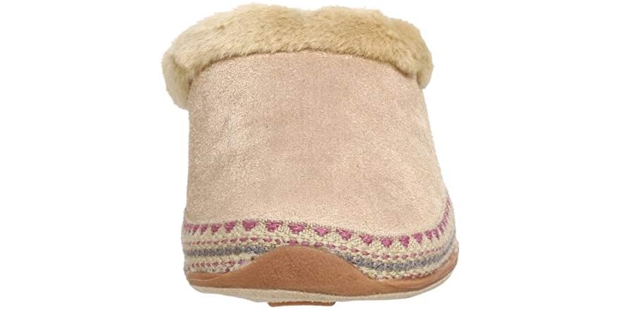 slipperooz by deer stags